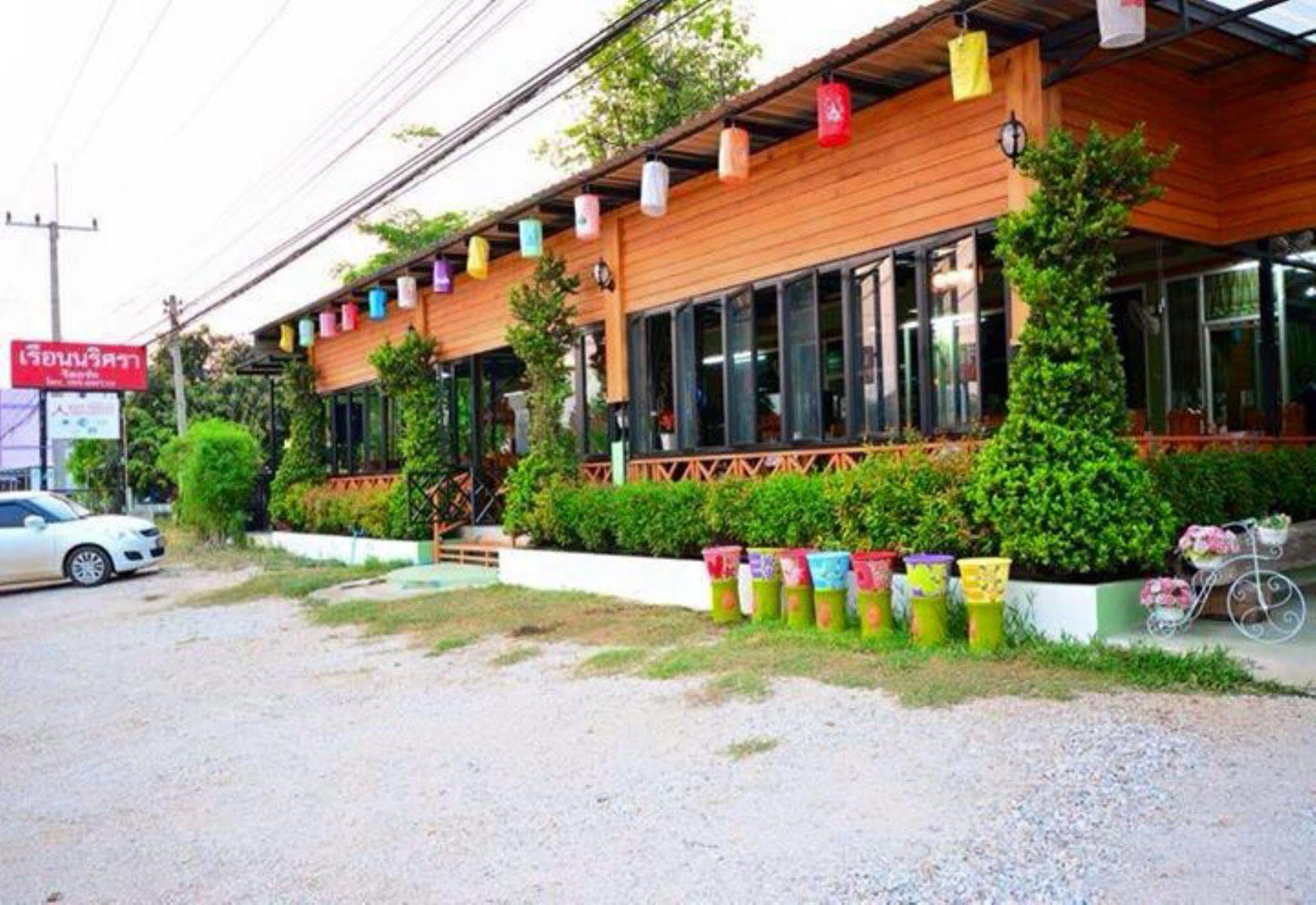 Ruen Narisra Resort Sukhothai Eksteriør bilde