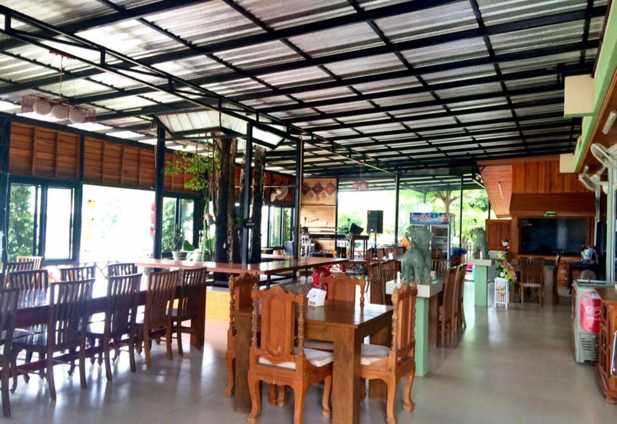 Ruen Narisra Resort Sukhothai Eksteriør bilde